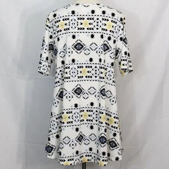 LulaRoe Simply Comfortable Top Size L - Picture 5 of 8